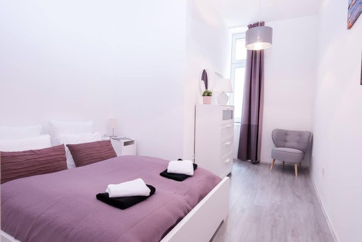 Apartment Brand New And Modern Budapest